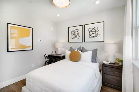Bedroom - 2112 Latham St, Mountain View, CA 94040 photo 4 of 33