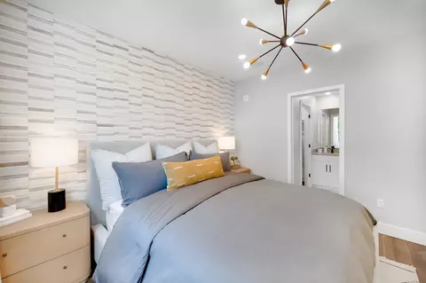 Bedroom - 2112 Latham St, Mountain View, CA 94040 photo 30 of 33