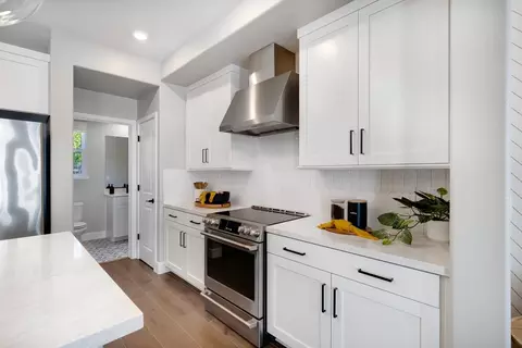 Kitchen - 2112 Latham St, Mountain View, CA 94040 photo 8 of 26