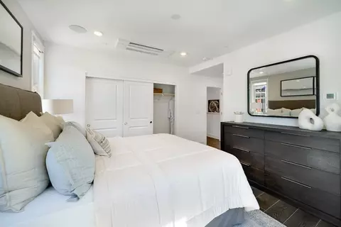 Bedroom - 2112 Latham St, Mountain View, CA 94040 photo 9 of 33
