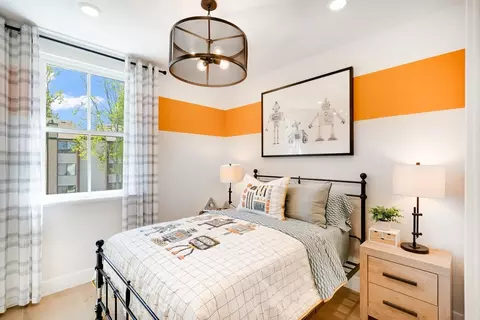 Bedroom - 2112 Latham St, Mountain View, CA 94040 photo 23 of 33