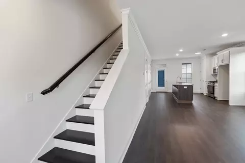 Entry Way - 370 Kempton Ln, Dalton, GA 30721 photo 3 of 3