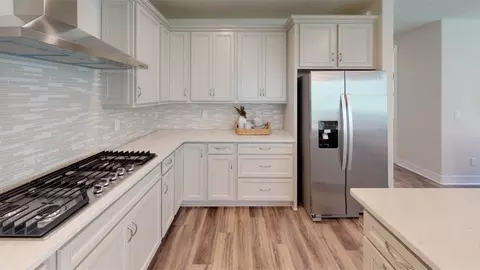 Kitchen - 49 Red Cedar Ln, Bluffton, SC 29910 photo 3 of 4