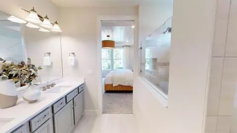 Bath - 49 Red Cedar Ln, Bluffton, SC 29910 photo 2 of 4