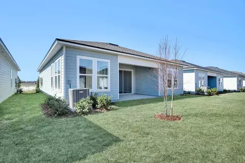 Exterior - 636 Knotted Birch Ave, Saint Augustine, FL 32092 photo 3 of 14