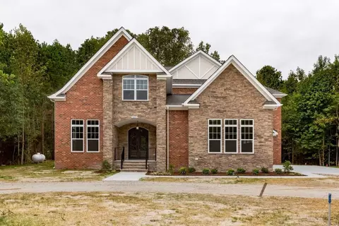 283 Lawnes Neck Dr, Smithfield, VA 23430