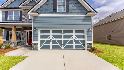 Exterior - 102 Beaver Creek Way, Lagrange, GA 30241 photo 2 of 18