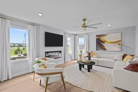 Living - 3948 Teakmill Trl, Indianapolis, IN 46239 photo 1 of 1