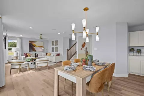 Dining - 3948 Teakmill Trl, Indianapolis, IN 46239 photo 1 of 2
