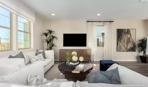 Living - 10066 S Canyon Trl, Apache Junction, AZ 85120 photo 1 of 2