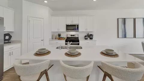 Kitchen - 430 Denali Dr, Kyle, TX 78640 photo 2 of 3
