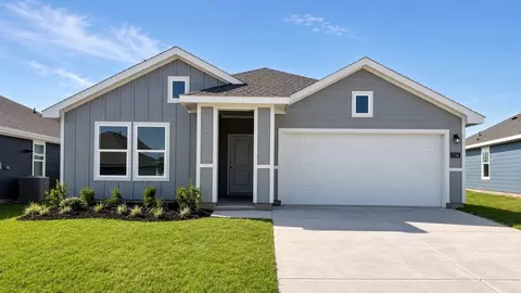1736 Leevon Ln, Fort Worth, TX 76140