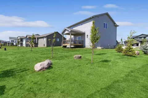 Exterior - White Oak Ln, Granger, IA 50109 photo 7 of 7