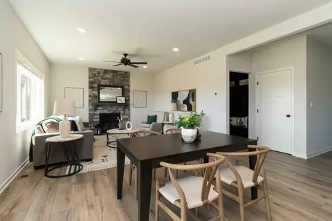 Dining - White Oak Ln, Granger, IA 50109 photo 2 of 3