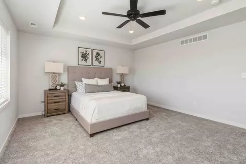 Bedroom - White Oak Ln, Granger, IA 50109 photo 8 of 9