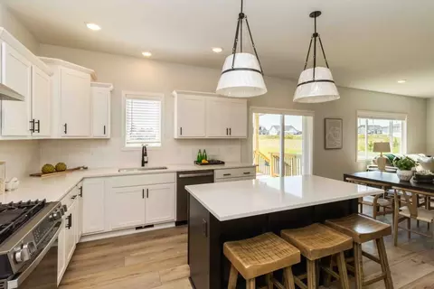 Kitchen - White Oak Ln, Granger, IA 50109 photo 2 of 3