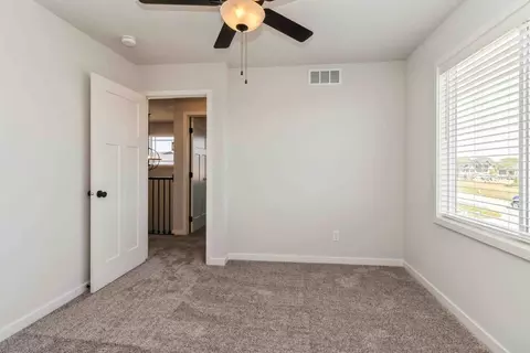 Bedroom - White Oak Ln, Granger, IA 50109 photo 3 of 9