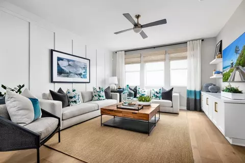 Living - 173 Beverly, Irvine, CA 92618 photo 4 of 4