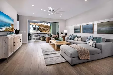 Living - 173 Beverly, Irvine, CA 92618 photo 3 of 4