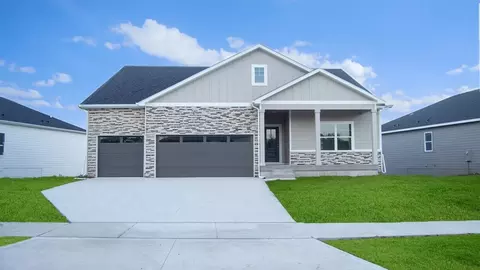 101 8th Ave NE, Altoona, IA 50009