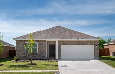 Exterior - 1217 James St, Howe, TX 75459 photo 2 of 6