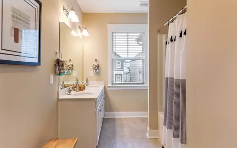 Entry Way - 103 Fetlock Dr, Winchester, VA 22656 photo 5 of 5