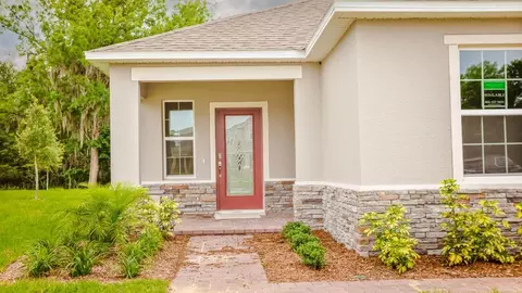 Exterior - 14055 Spring Hill Dr, Spring Hill, FL 34609 photo 3 of 24