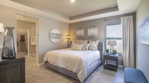 Bedroom - 14055 Spring Hill Dr, Spring Hill, FL 34609 photo 5 of 12