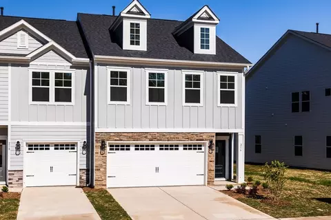 8737 Malmesbury Ln, Wake Forest, NC 27587