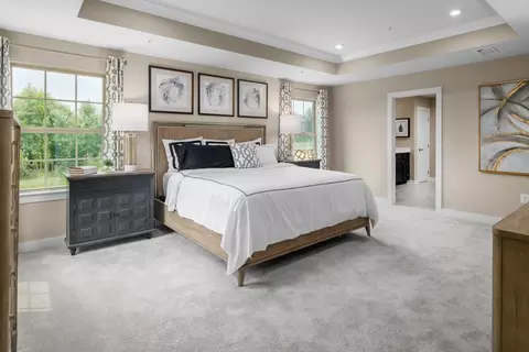 Bedroom - 2374 Eagle Greens Dr, Kent, OH 44240 photo 5 of 5