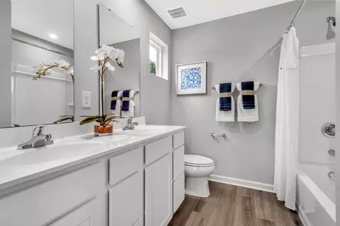 Bath - 101 Maria Loretta Ln, Forked River, NJ 08731 photo 3 of 3