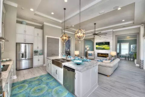 Kitchen - 18477 Foxtail Loop, Venice, FL 34293 photo 2 of 2