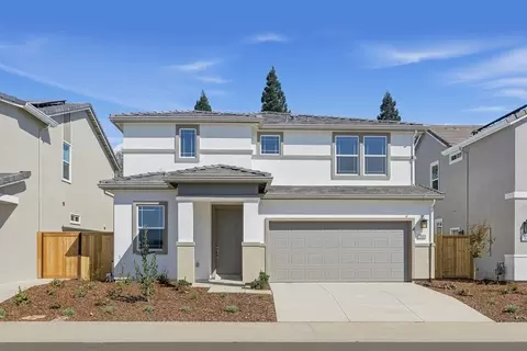 7608 Big Bend Cir, Sacramento, CA 95829