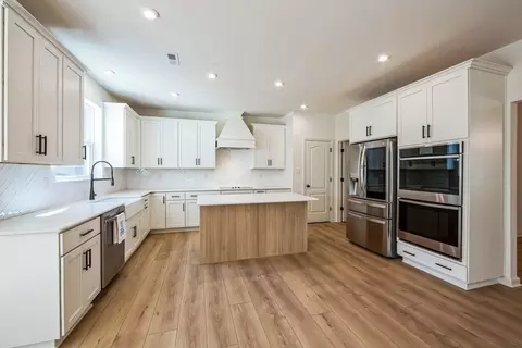 Kitchen - 42 Haddonfield-berlin Rd, Cherry Hill, NJ 08034 photo 4 of 7