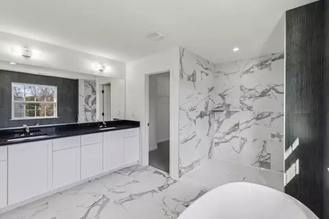 Bath - 42 Haddonfield-berlin Rd, Cherry Hill, NJ 08034 photo 2 of 7