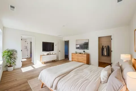 Bedroom - 42 Haddonfield-berlin Rd, Cherry Hill, NJ 08034 photo 5 of 6