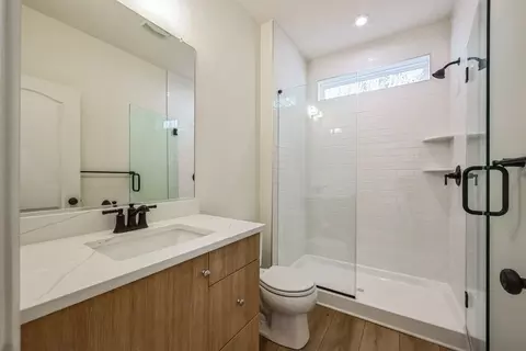 Bath - 42 Haddonfield-berlin Rd, Cherry Hill, NJ 08034 photo 3 of 7