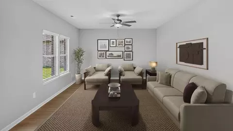 Living - 29 Gulfstream Dr, Lagrange, GA 30241 photo 1 of 1