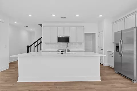 Kitchen - 120 Rope Mill Ct, Canton, GA 30115 photo 4 of 5