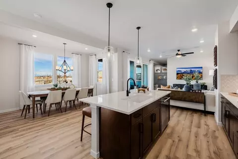 Kitchen - 20761 E 57th Ave, Aurora, CO 80019 photo 7 of 12