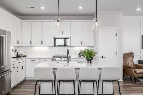 Kitchen - 20761 E 57th Ave, Aurora, CO 80019 photo 1 of 12