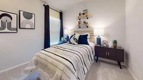Bedroom - 1121 Saddle Dr, Guthrie, OK 73044 photo 3 of 3
