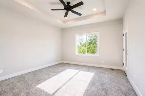 Bedroom - White Oak Ln, Granger, IA 50109 photo 3 of 6
