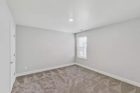 Bedroom - 957 Andrews Crest Dr, Berthoud, CO 80513 photo 3 of 3