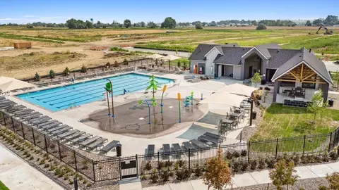 View/Area - 957 Andrews Crest Dr, Berthoud, CO 80513 photo 2 of 5