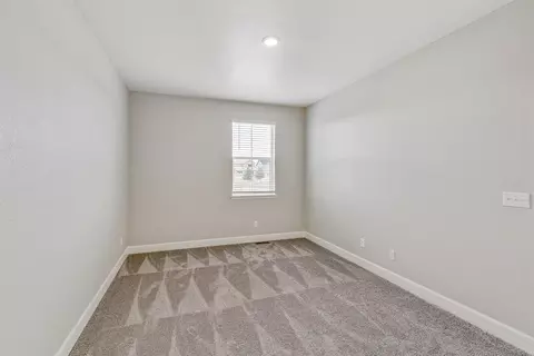 Bedroom - 957 Andrews Crest Dr, Berthoud, CO 80513 photo 1 of 3