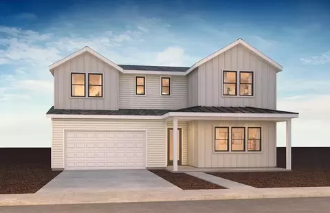98 8th St, Marina, CA 93933