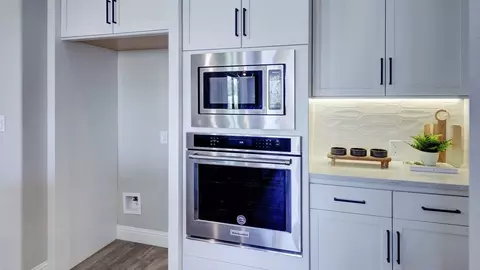 Kitchen - N Temperance Ave & E Shepherd Ave, Clovis, CA 93619 photo 2 of 5