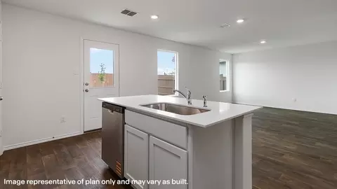Kitchen - 4206 Marjoram Lndg, Von Ormy, TX 78073 photo 6 of 14