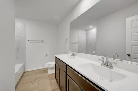 Bath - 7304 Poplar Dr, Argyle, TX 76226 photo 2 of 3